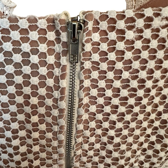 City Chic Fancy Free Cream Lace Midi Dress Cocktail Wedding Sz L/20 - Picture 5 of 10